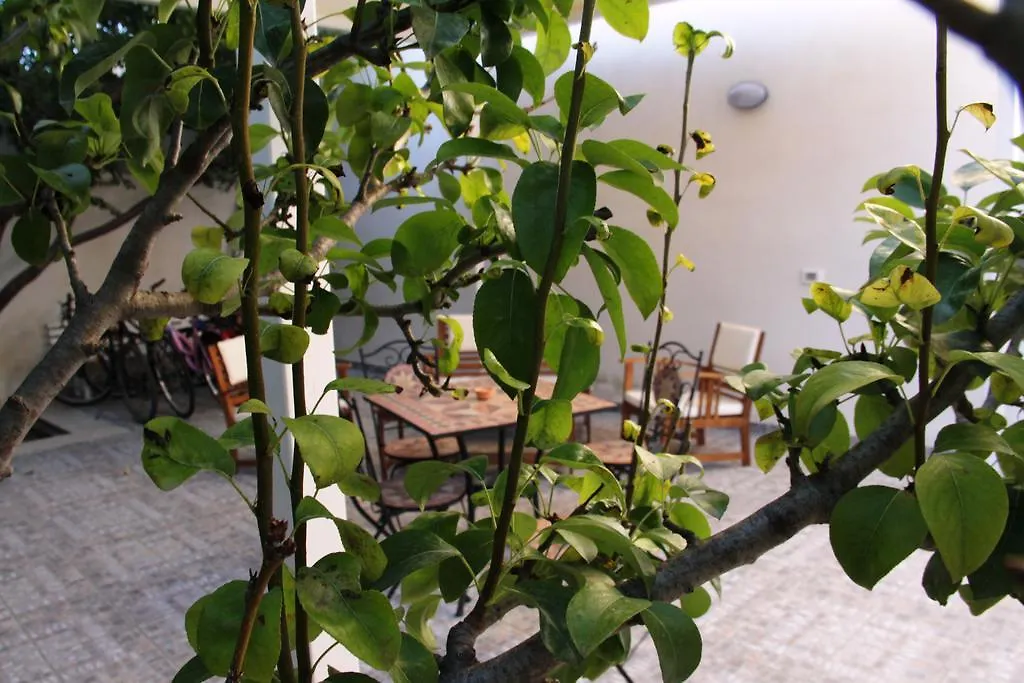 Il Giardinetto Bed & Breakfast Trapani Italy